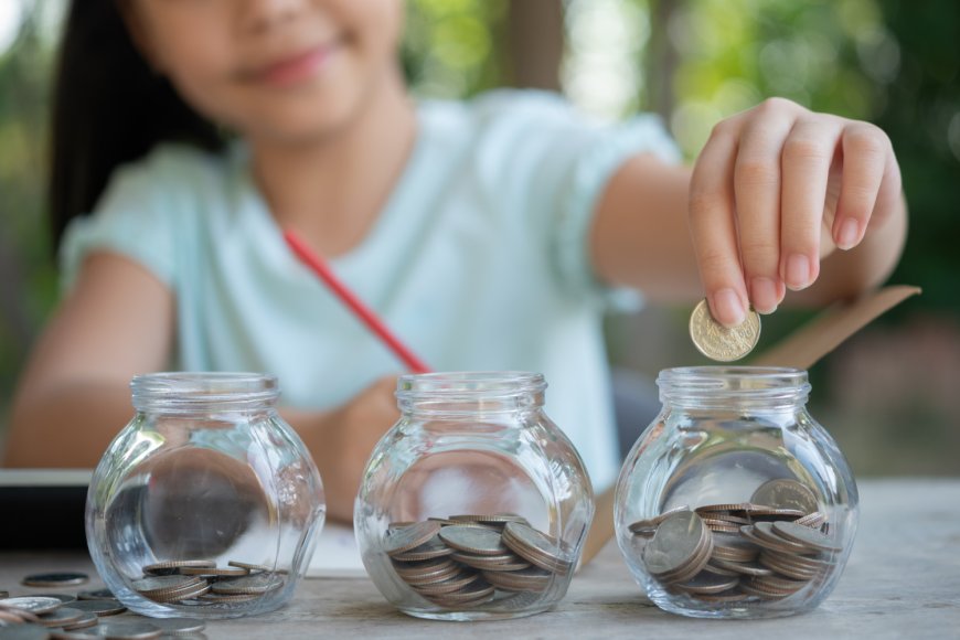 Menabung Sebagai Pendidikan Karakter: Mengasah Kualitas Anak Sejak Dini