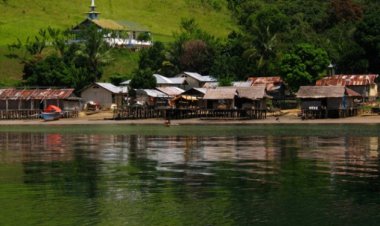 Waduh, Ratusan Guru di Wondama-Papua Barat Belum Bersertifikasi