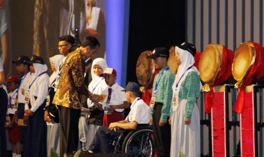 Program Indonesia Pintar Cegah Siswa Putus Sekolah