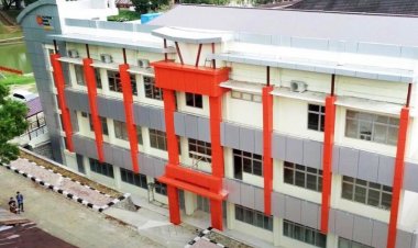 Dukung Dunia Pendidikan, PUPR Selesaikan Gedung Politeknik di Padang