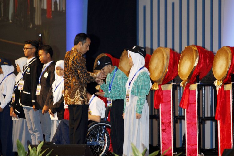 Program Indonesia Pintar Tumbuhkan Harapan Siswa