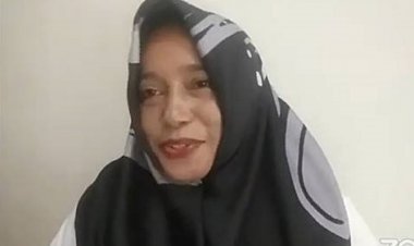 Guru Honorer Paling Tercekik