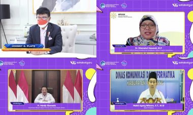 Konsistensi dan Komitmen Menkominfo, APKASI, dan Bupati Pemalang Mendukung Guru di Era Digital