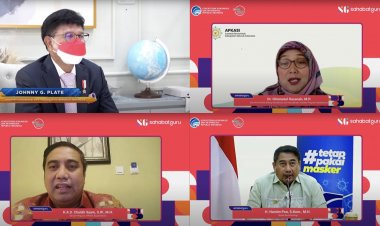 Usaha Menkominfo-APKASI-Bupati Bone Bolango Membentuk Guru Cakap Digital