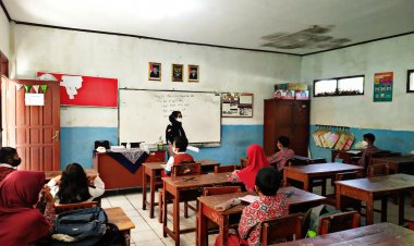 Guru Tidak Bisa Hanya Fokus Pada Nilai Saja