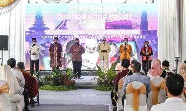 Pemkot Surabaya Sediakan Beasiswa untuk Siswa Penghafal Kitab Suci