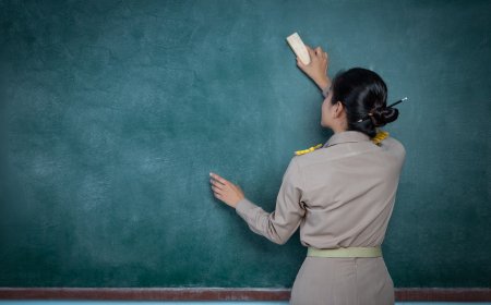 Filosofiku Sebagai Guru