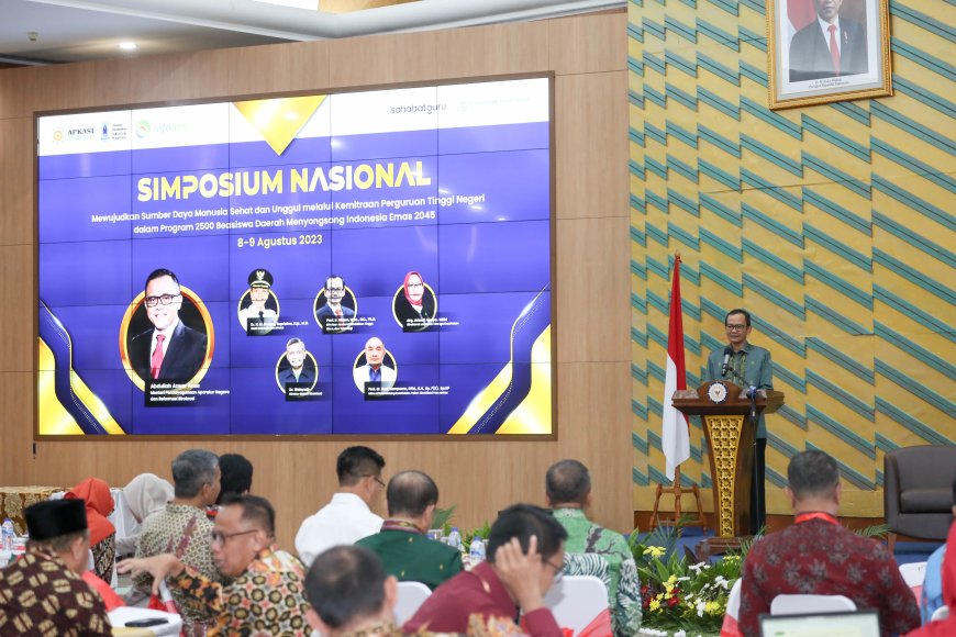 Simposium Nasional : Mencoba mewujudkan Indonesia Emas 2045 Melalui Beasiswa