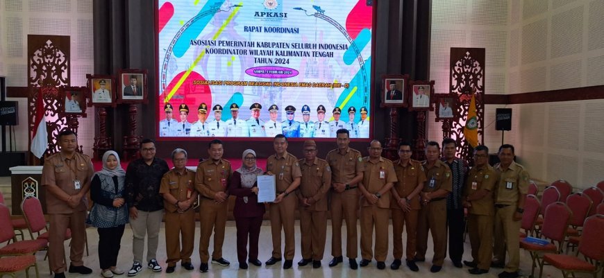Bupati Kotawaringin Timur Komitmen untuk Berpartisipasi dalam Program Beasiswa Indonesia Emas-Daerah (BIE-D) sebagai Upaya Mendukung Peningkatan SDM Unggul di Kabupaten se-Kalimantan Tengah
