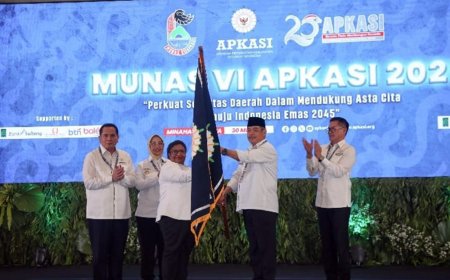 Bursah Zarnubi Nahkodai Apkasi, Soroti Desentralisasi dan Pendidikan