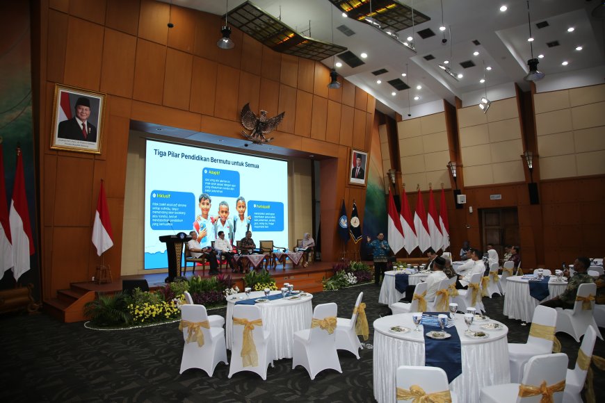 Revitalisasi Infrastruktur dan Digitalisasi Pendidikan: Prioritas Kemendikdasmen dalam Kolaborasi Daerah